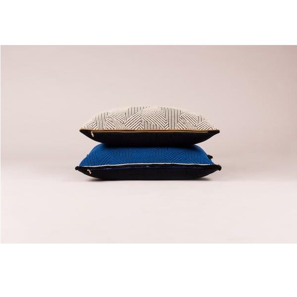 Royal mousse - kussen - donkerblauw/zwart - Afbeelding 2