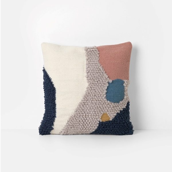 Loop cushion landscape