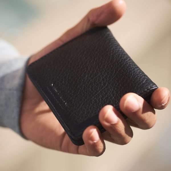 Alex fold-over wallet – portefeuille – black classic leather