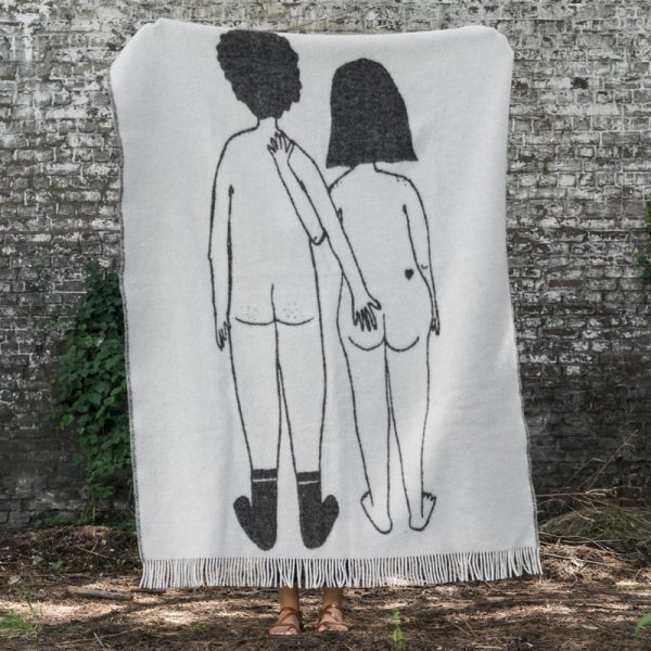 Naked couple back - plaid