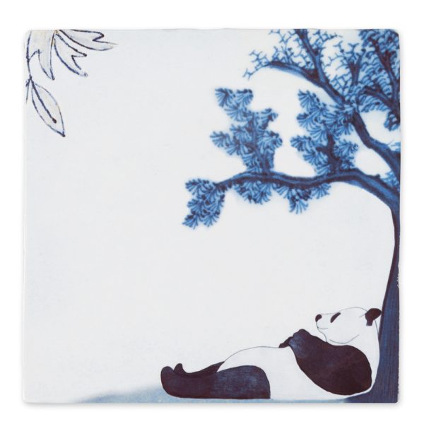 Chilling panda - medium