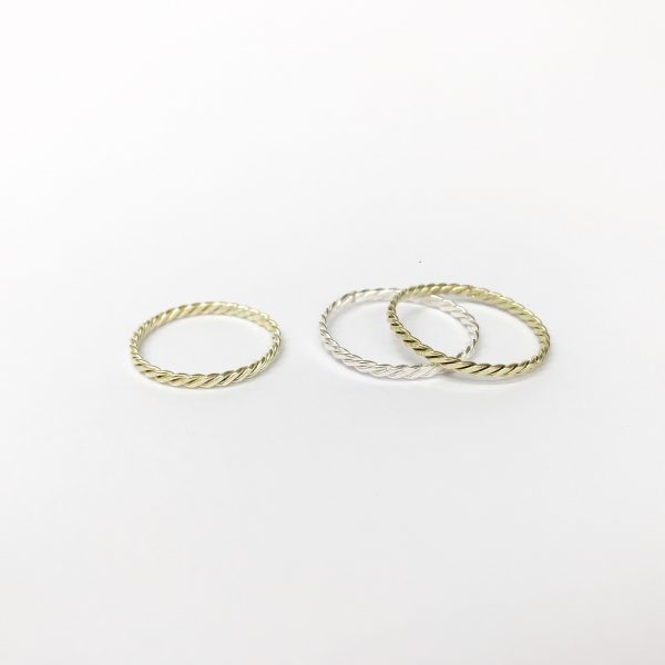 Nimzu twisted ring goud