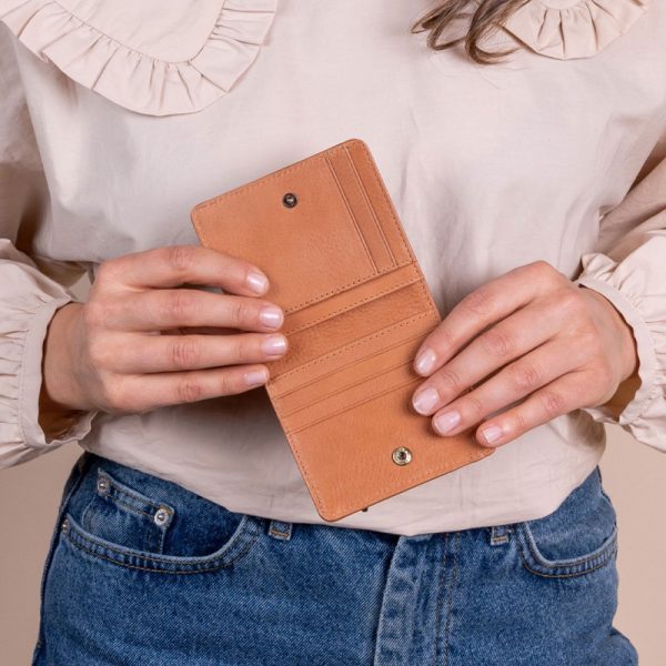 Alex fold-over wallet - portefeuille - wild oak soft grain leather