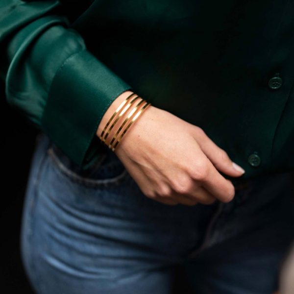 Brede armband met 4 open cirkels - armband