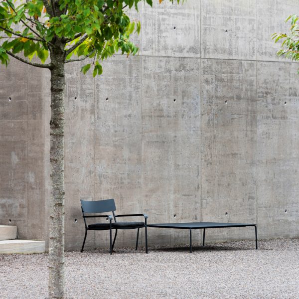 August table low aluminium – bijzettafel - Afbeelding 2