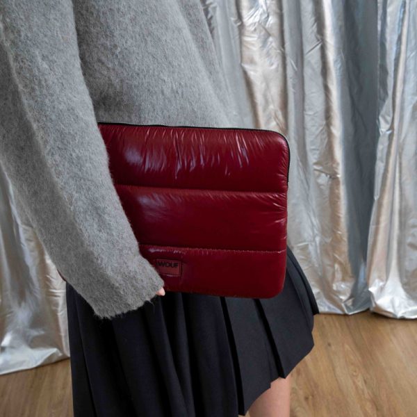 Burgundy glossy laptop sleeve 13″ & 14″ – laptophoes