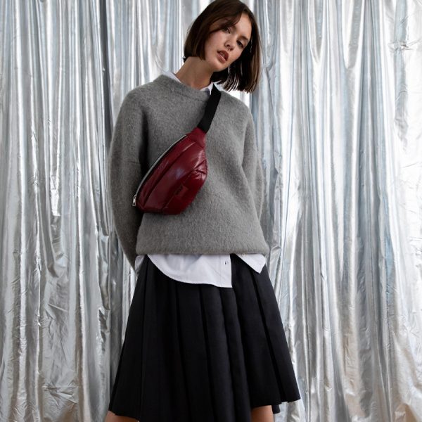 Burgundy glossy waistbag - handtas