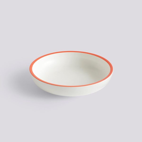 Sobremesa serving bowl small - serveerschaal - white with red rim